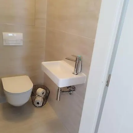 In The Centre - Free Garage Parking * 布拉迪斯拉发