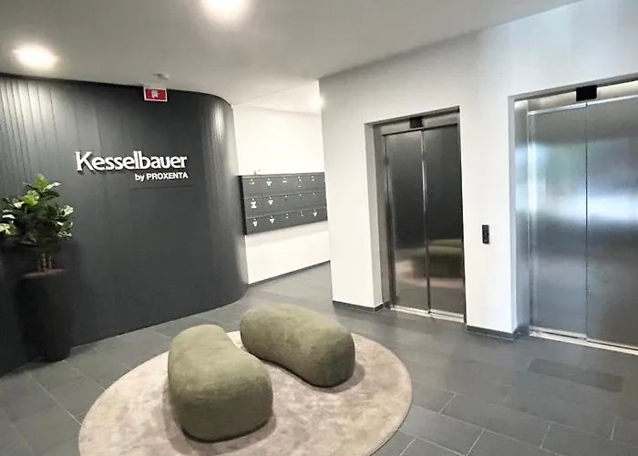 In The Centre - Free Garage Parking Apartament *